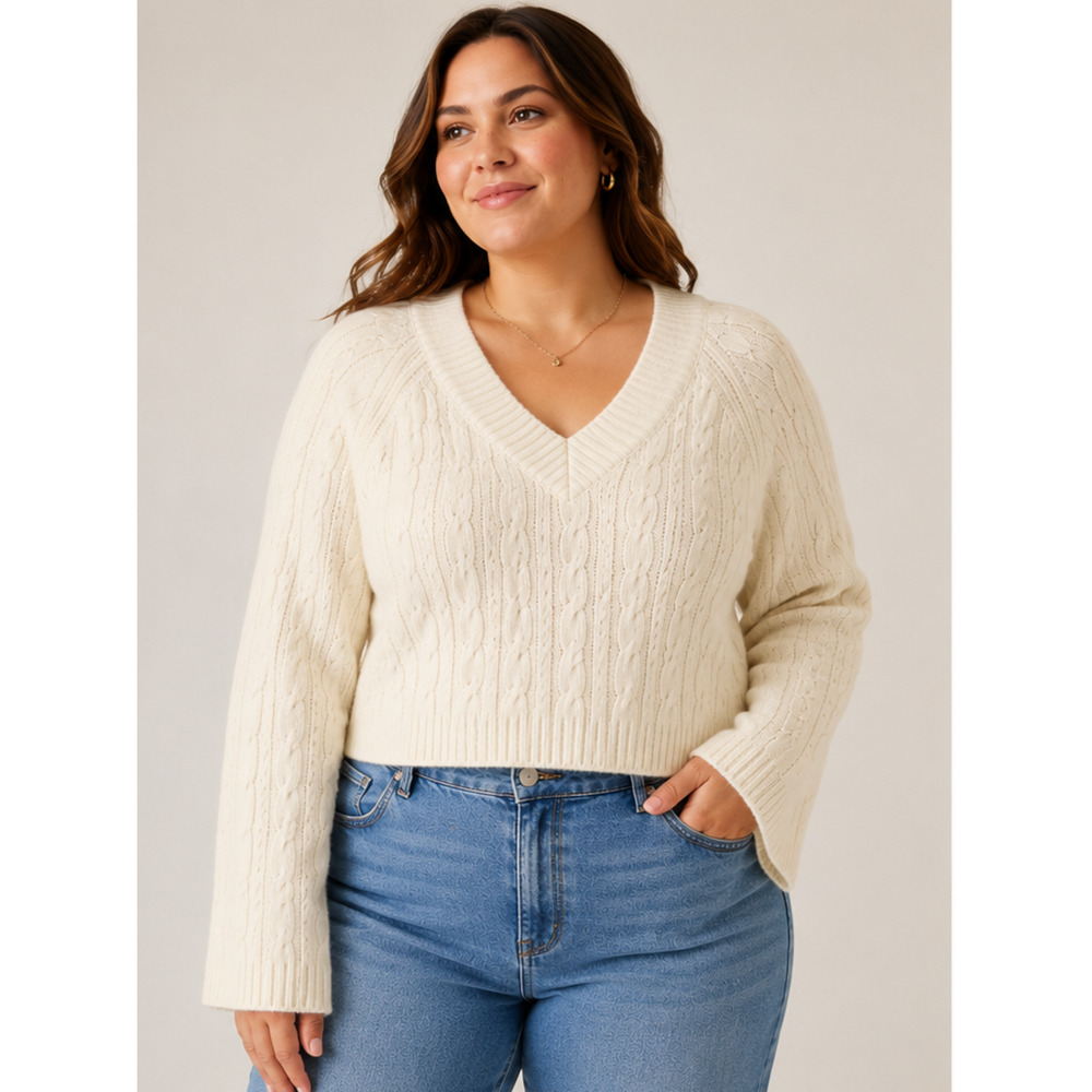NWT Old Navy Cable Knit Cropped Sweater XL Petite Ivory Wool Blend Quiet Luxury
